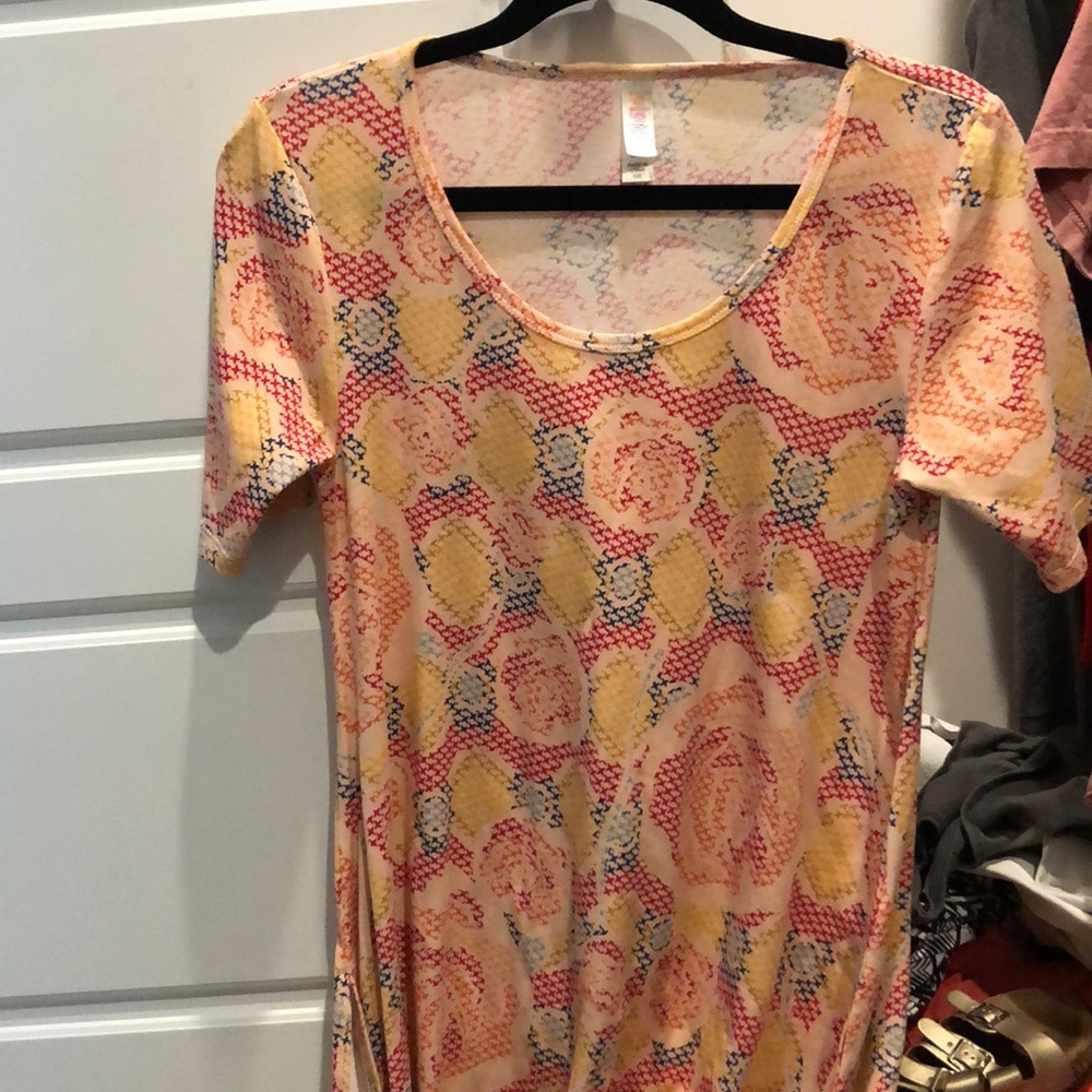 Lularoe perfect tee